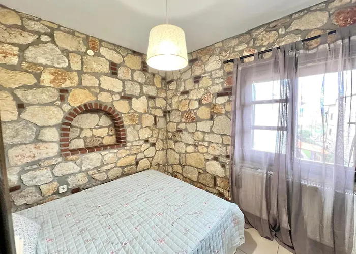 Boutique Stone * Psakoudia