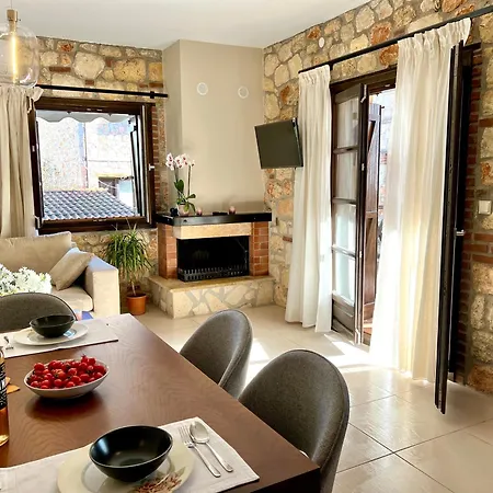 Boutique Stone House Country house *