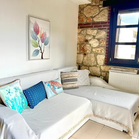 Boutique Stone House *